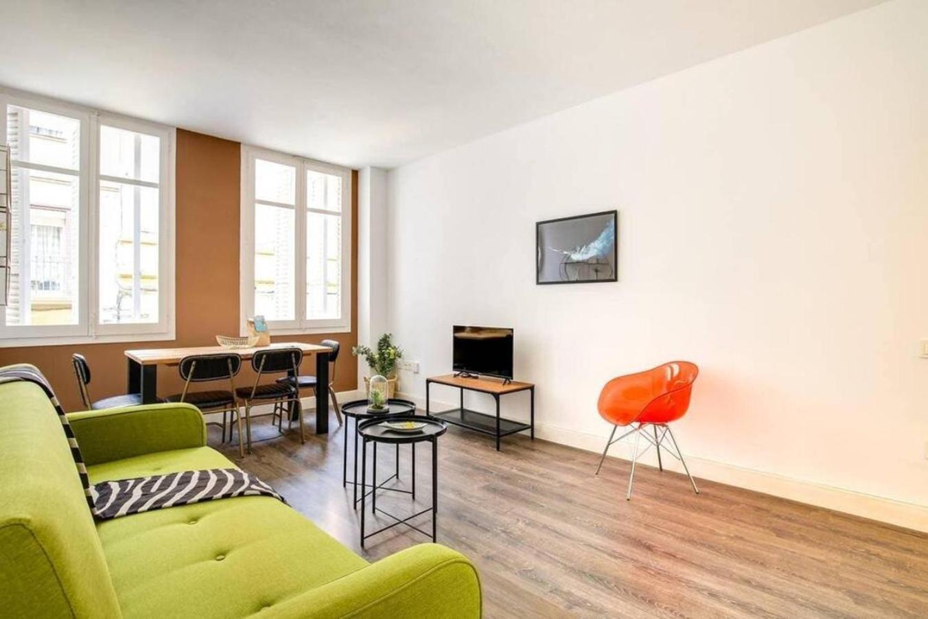 شقة Colorful With Cozy Terrace In Gracia برشلونة المظهر الخارجي الصورة